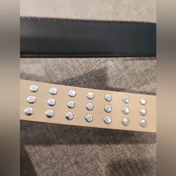 Steve Madden Women's 2-Pc. Faux-Leather Belt Set - Tan / Black - Picture 3 of 4